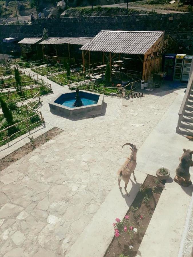 Dzorak Hotell Halidzor Exteriör bild