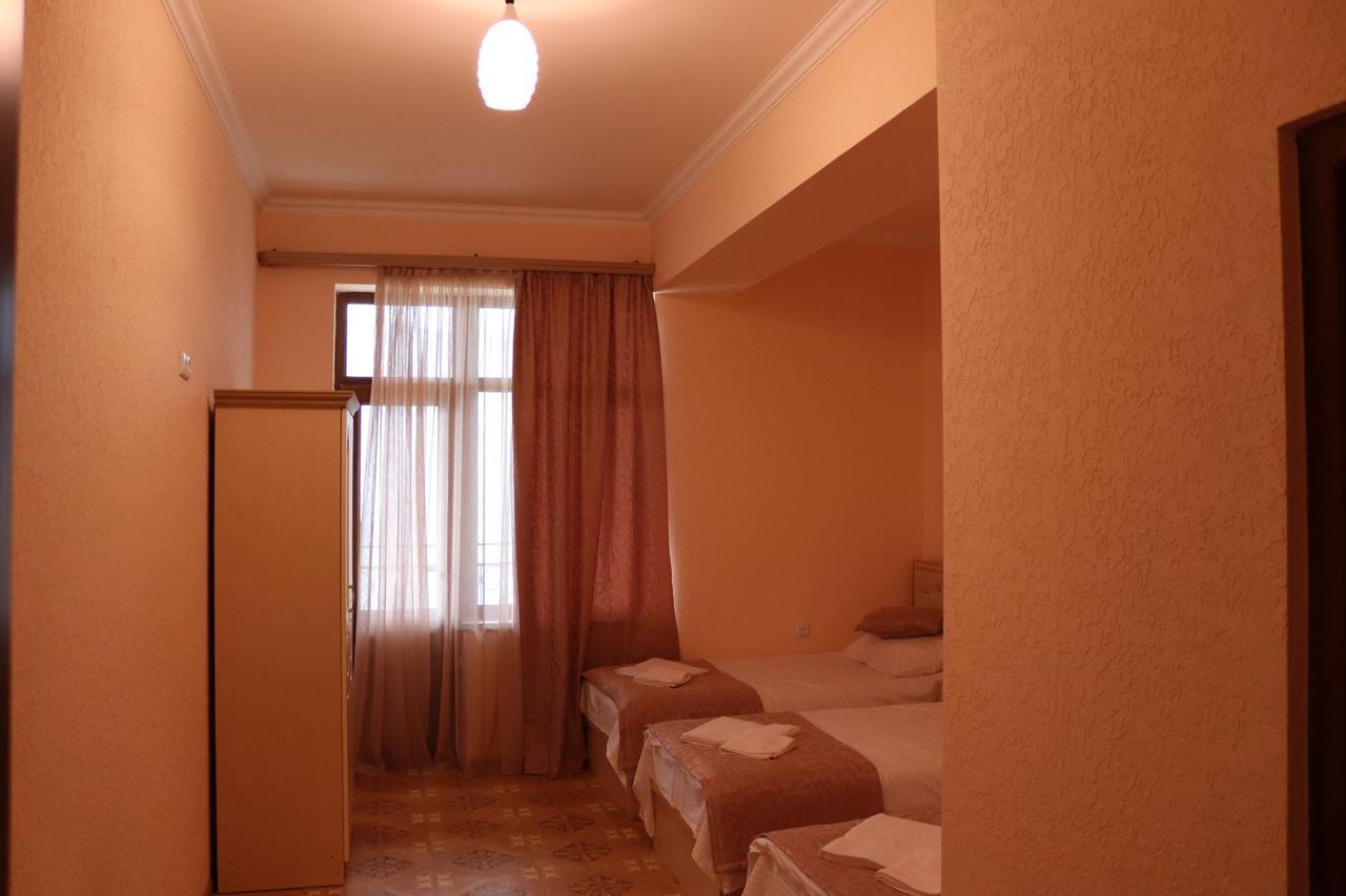 Dzorak Hotell Halidzor Exteriör bild