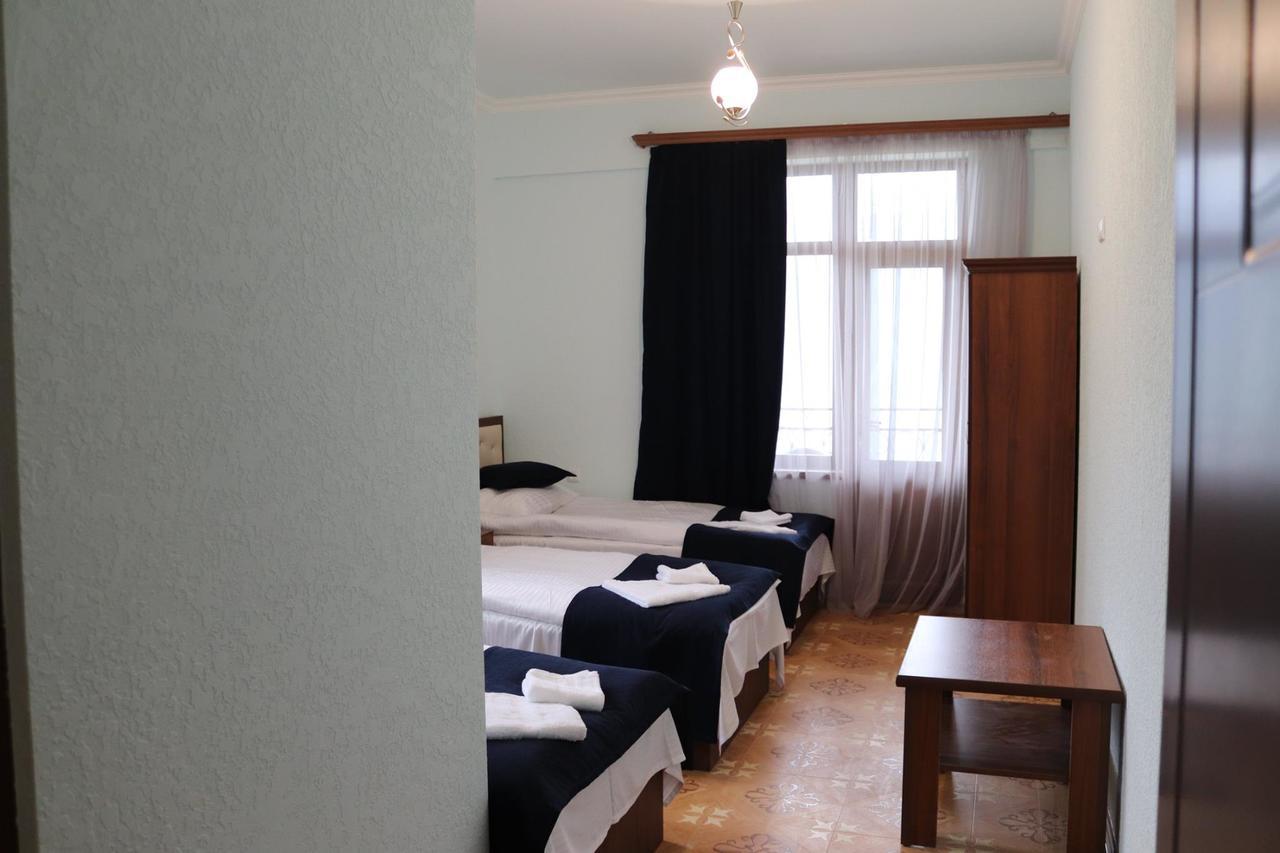 Dzorak Hotell Halidzor Exteriör bild