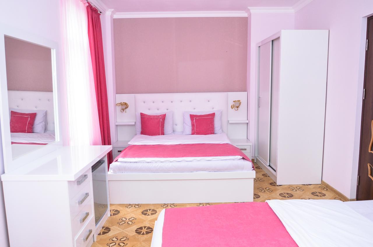 Dzorak Hotell Halidzor Exteriör bild