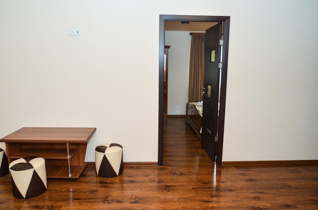 Dzorak Hotell Halidzor Exteriör bild