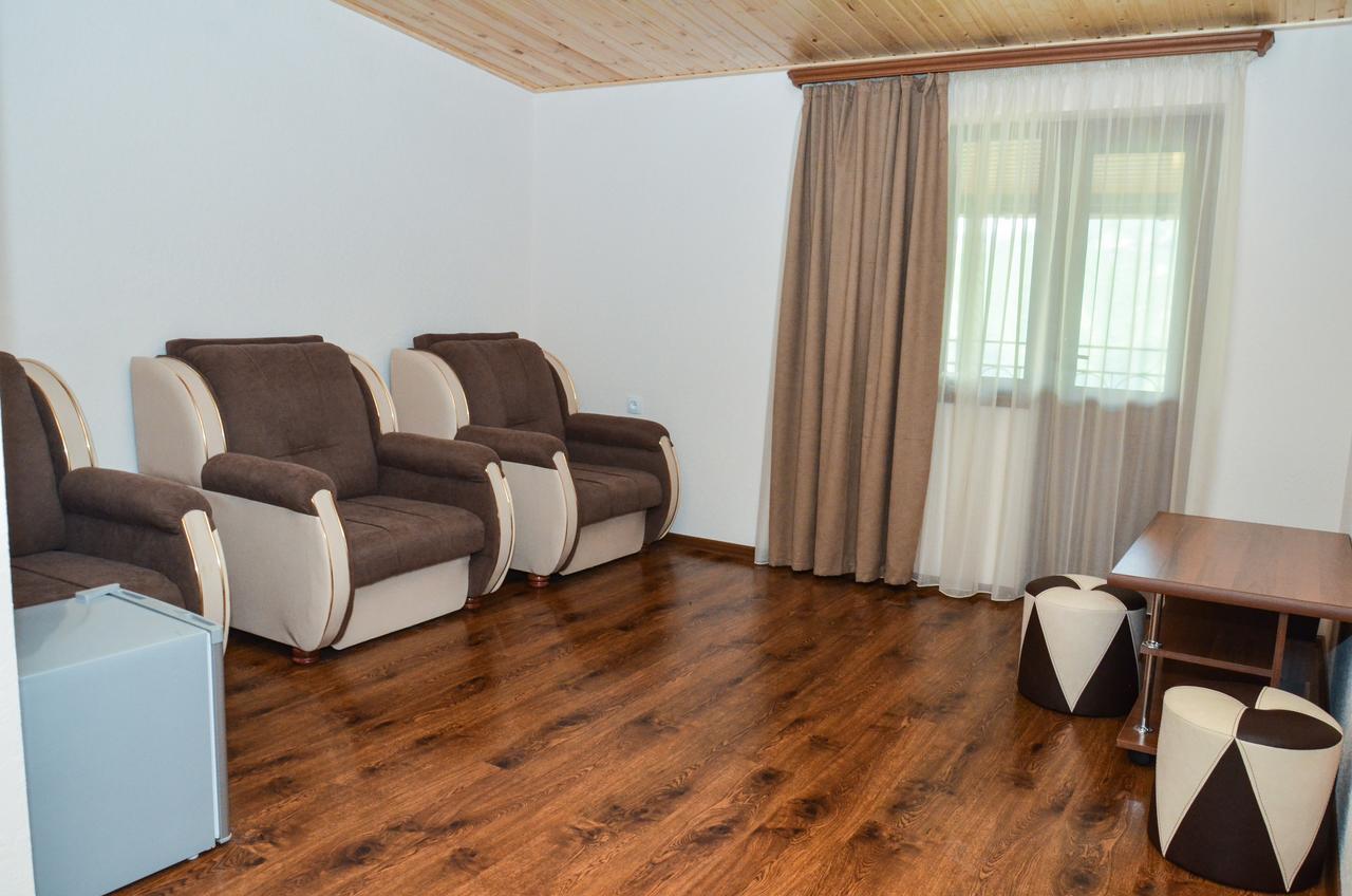 Dzorak Hotell Halidzor Exteriör bild