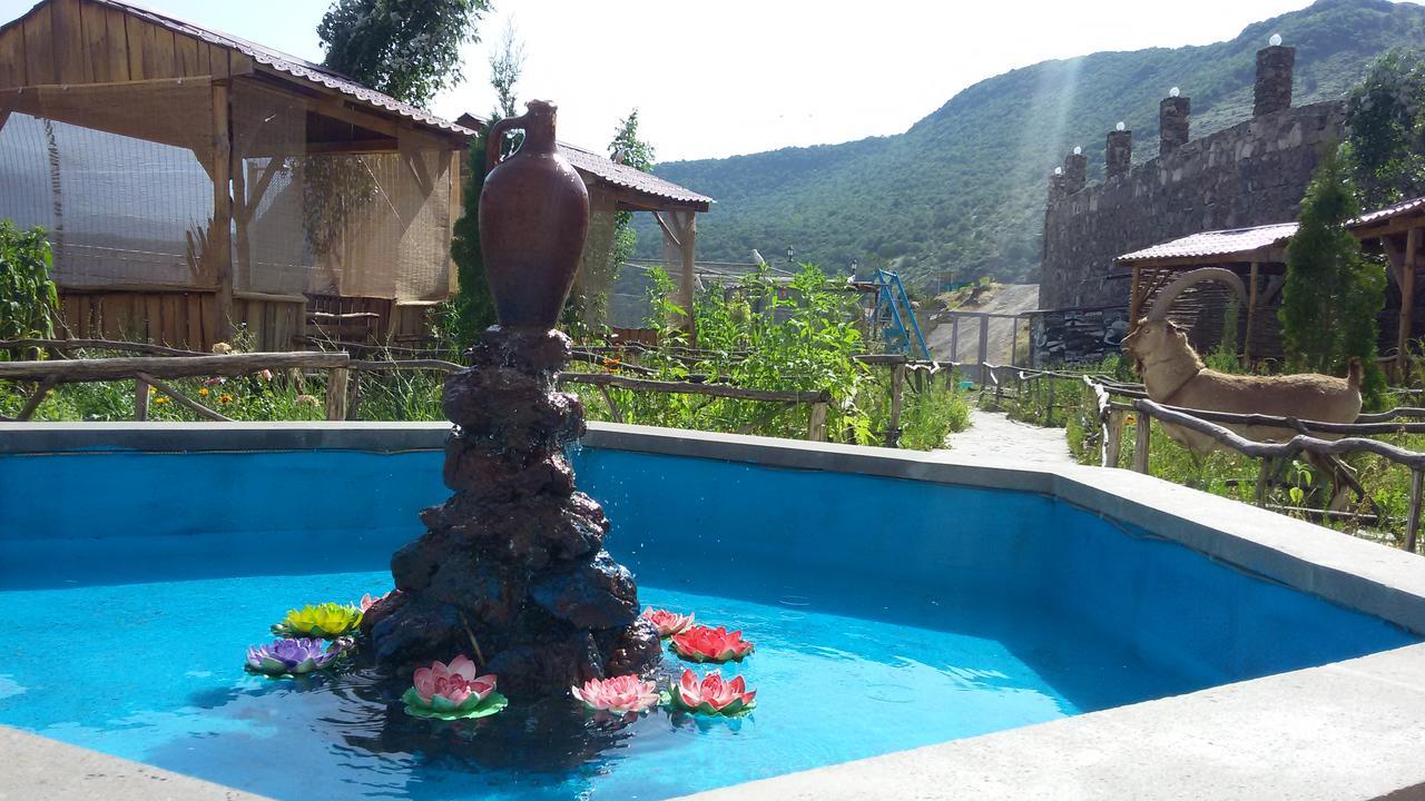 Dzorak Hotell Halidzor Exteriör bild